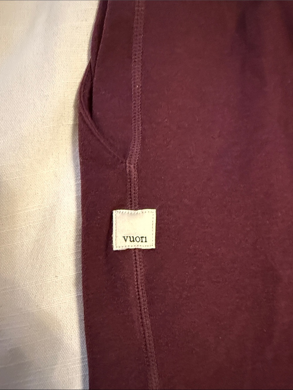 Vuori Joggers - Picture 3 of 3